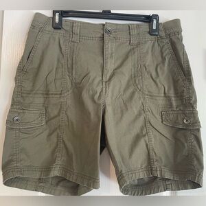 Style & Co. Women’s Khaki Green Cargo Shorts
